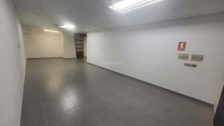 Rent Business premise in Avinguda de prat de la riba 37. Oficina local diafano
