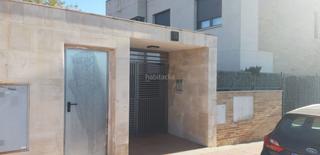 Affitto Posto auto in Calle isla de lobeira 104. Gran plaza de garaje