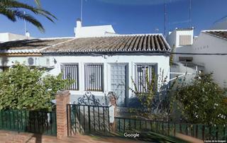 Casa adossada a Calle pablo neruda 11. Palma del río / calle pablo neruda