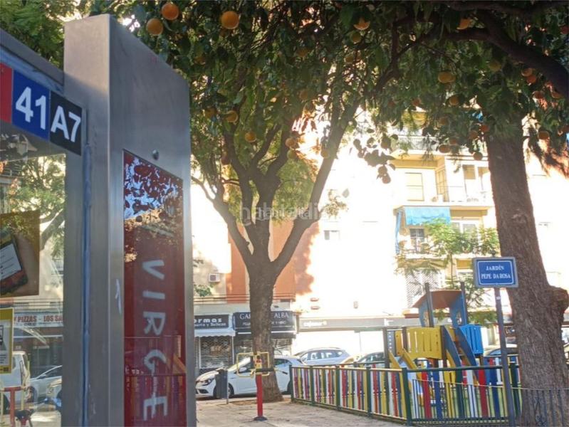Foto cf5d53de-c05b-434f-a055-a24f80bc9a12. Lloguer pis a calle juan ramón jiménez 12 a Los Remedios Sevilla