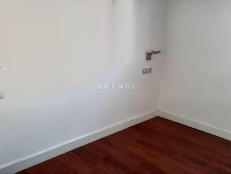 Foto 927c8393-e6a2-4bff-8744-a8e60780901a. Rent flat in calle juan ramón jiménez 12 in Los Remedios Sevilla