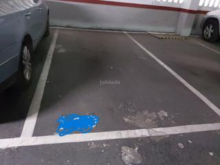 Parking voiture à Carrer de londres 6. Garaje en carrer londres en venta