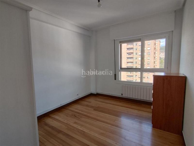 Foto 22750ab6-a696-49c8-8094-79cbaa67874d. Pis a jimenez fernando miembro dya kalea 2 a Txurdinaga Bilbao