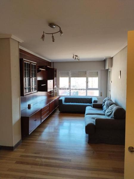 Foto c57d0be8-2587-4772-8056-d2548771fae4. Pis a jimenez fernando miembro dya kalea 2 a Txurdinaga Bilbao