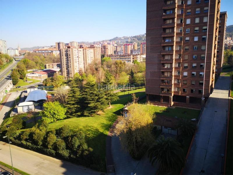 Foto fc3b5f38-6a77-491a-8f25-d6cc25db746b. Pis a jimenez fernando miembro dya kalea 2 a Txurdinaga Bilbao