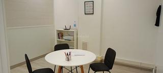 Alquiler Oficina en Carrer del comte d'urgell 44. Alquiler de despacho/sala en mollet del vallés