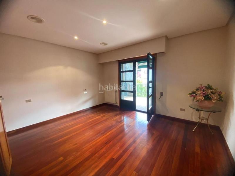 Foto bb6c510b-b319-4e7c-b033-2d89f9b8b860. Casa a rúa chano piñeiro 1 a Barrocanes Ourense