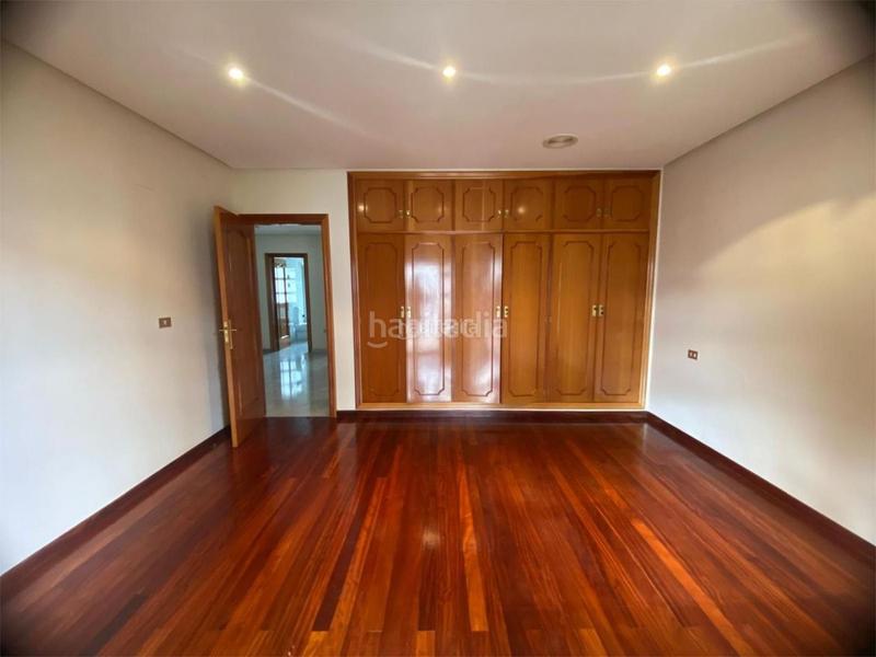 Foto ca5efc60-638a-42f7-90c1-26937af12f1e. Casa a rúa chano piñeiro 1 a Barrocanes Ourense