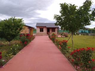 Maison à Calle bajo canal del bierzo 53. Cuatro vientos / calle bajo canal del bierzo