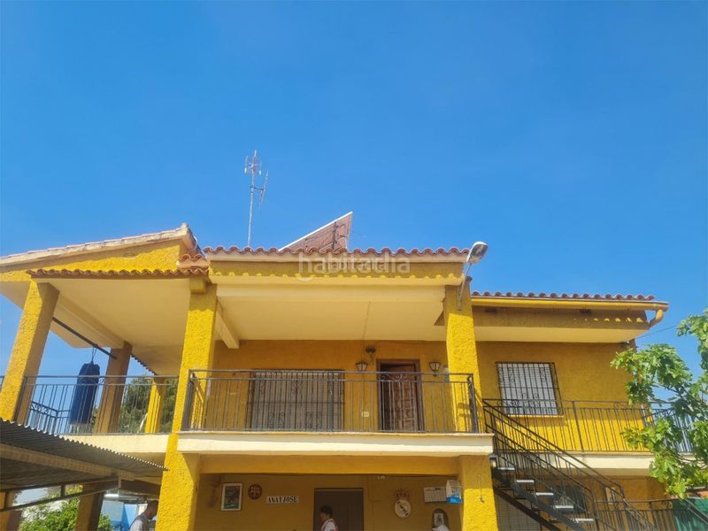 Foto de025e35-811b-41b2-8e4d-302e47c820b4. Xalet a calle menorca 12 a Alcora (l´)