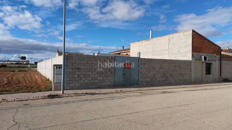 Foto cffbe31c-febb-4d5d-aa86-8b86f150cd8c. Wohngrundstück in plaza arcipreste fulgencio sánchez 8 in Madrigueras