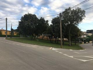 Terreny residencial a Carrer costa brava 57. Parcel·la en venda el molí a maçanet de la selva