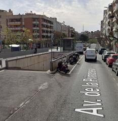 Parking voiture à Avenida de la primavera 94. Plaza de parking en venta, facil acceso