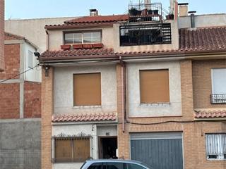 Casa adossada a Calle calderón de la barca 27. Bullas / calle calderón de la barca