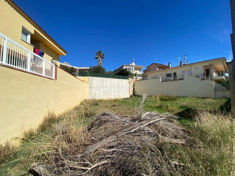 Foto 23b1b952-2952-4fcc-85a9-d5fbefc6a3ad. Residential plot in carrer mossèn cinto verdaguer 35 in Hostalric
