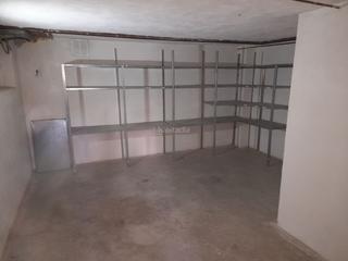 Lloguer Local Comercial a Avenida de la hiedra 10. Trastero ideal para guardamuebles 25m2