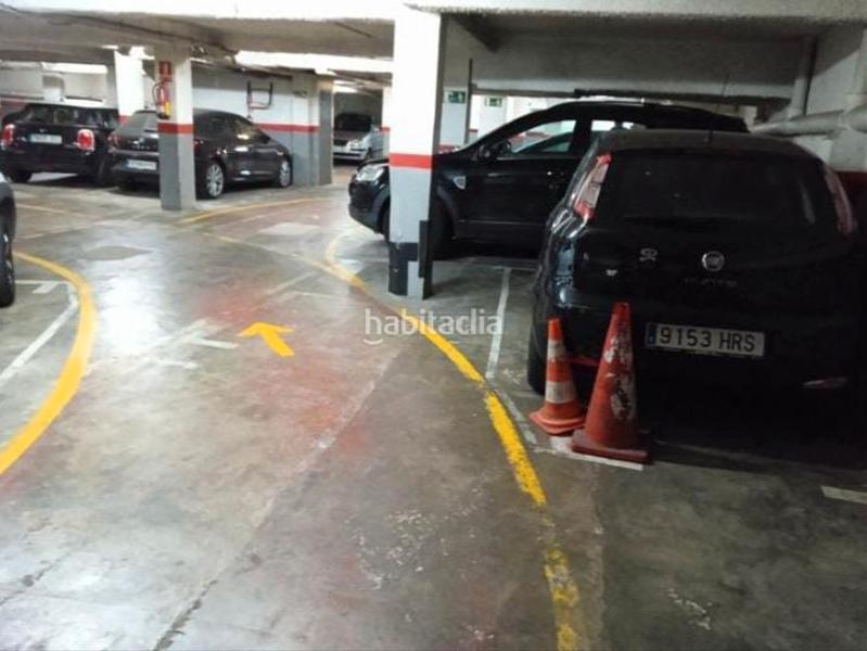 Foto 5e1d7135-24f1-49eb-b27a-fc259dab95d6. Lloguer aparcament cotxe a torrent de can mariner 17 a Barcelona