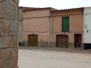 Casa a Carrer barcelona 8. Casa  en venda als alamús