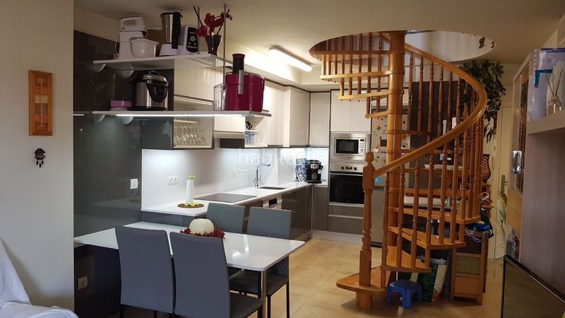 Foto b8475408-8516-44f8-aef6-8dad0ebc062a. Penthouse in carrer xaloc 7 in Cala Alta-Veramar Vila Joiosa (la)
