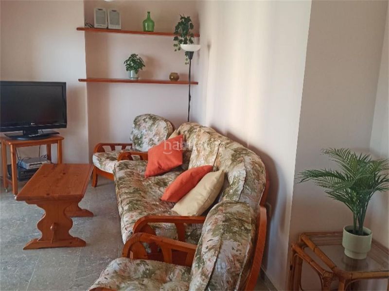 Foto 6cba66e9-6fe5-4f48-8a15-bb3b1ed85772. Rent flat in paseo reina sofía 8 in Velilla - Velilla Taramay Almuñécar