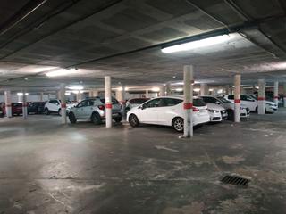 Car parking in Carrer puerto rico 4. Oprtunidad