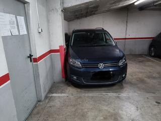 Parking voiture à Carrer amadeu vives 2. Parking coche en c/ amadeu vives, 2(molins de rei)