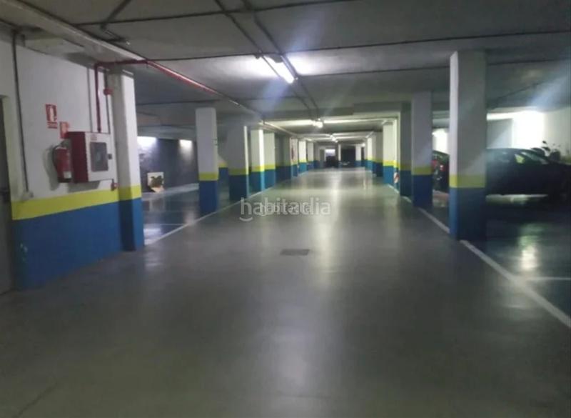 Foto 9bbd6839-a069-4e70-9427-d74f1bc58122. Location parking voiture dans calle hermanos hircio 2 dans Logroño