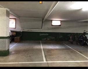 Aparcament cotxe a Carrer maduixes 7. 2 plazas de garage juntas en centro de tona