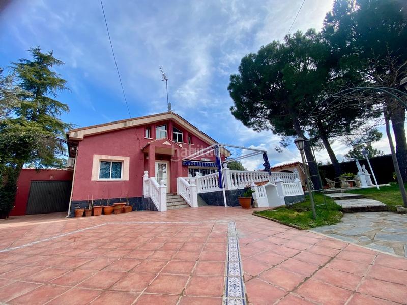 Foto 8490adb0-8574-4ff7-9a14-b25e29209802. Casa in calle ronda de manchester 290 in Eurovillas Nuevo Baztán