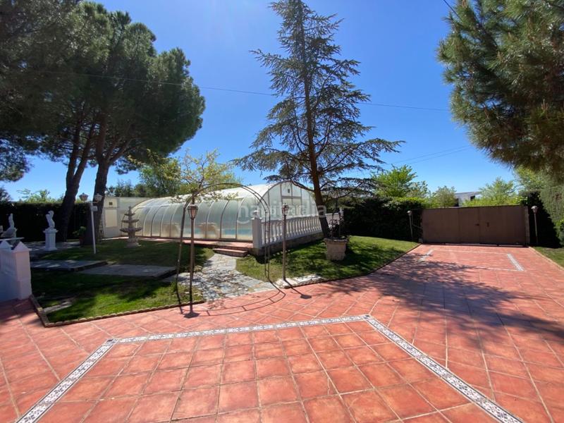 Foto 9f214935-d2dd-4ec8-b6d3-108f0ee42060. Casa in calle ronda de manchester 290 in Eurovillas Nuevo Baztán