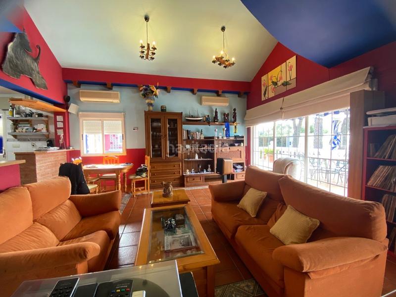 Foto b5ad87c3-0650-4227-bfba-e410e32a1566. Casa in calle ronda de manchester 290 in Eurovillas Nuevo Baztán