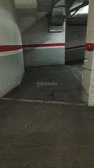 Aparcament cotxe a Carrer de la constitució 118. Plaza de parking en la bordeta-can batlló