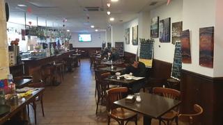 Business premise in Carrer de l'escola graduada 4. Bar restaurante
