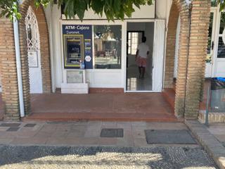 Lloguer Local Comercial a Calle higueral de artola 19. Oportunidad de negocio!! local comercial | zona turistica