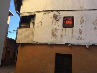 Casa adossada a Calle fausto guerra 2. Madrigal de la vera / calle fausto guerra