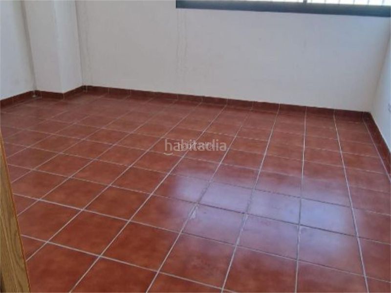 Foto 5fa5a95a-5ea8-434e-a72a-a77f6daec53f. Rent office space in plaza sector 8 23p in Polígono de las Monjas Torrejón de Ardoz