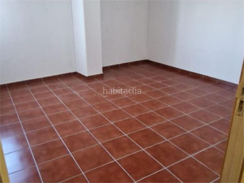 Foto f4ae5ba7-d2f5-4d3d-9032-0235ddb59251. Rent office space in plaza sector 8 23p in Polígono de las Monjas Torrejón de Ardoz