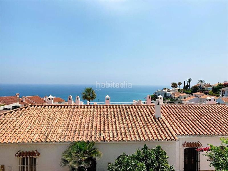 Foto 67306105-742a-46fe-baf3-876d4f25c657. Miete haus in avenida chimenea playa 34 in Burriana Nerja