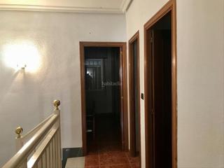 Appartement à Avenida reyes católicos 35. Duplex muy bien cuidado