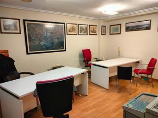 Location Bureau à Avenida salamanca 7. Santo domigo / avenida salamanca