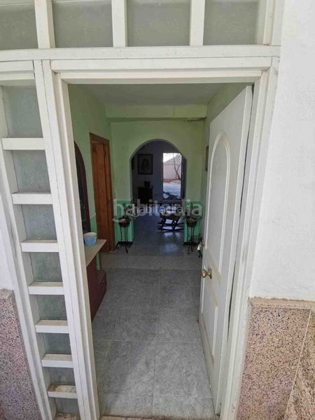 Foto a7d23d45-6e94-4de3-93fb-2afad8802b18. Semi detached house in calle granada 1 in Cortes de Baza