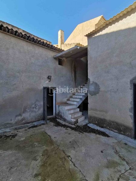 Foto b37cd9ac-0268-4e1b-a743-79e722667d04. Semi detached house in calle granada 1 in Cortes de Baza