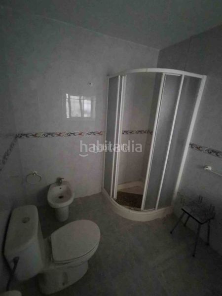 Foto b9d6ad9a-7985-4907-b9d7-2392f2efe4e1. Semi detached house in calle granada 1 in Cortes de Baza