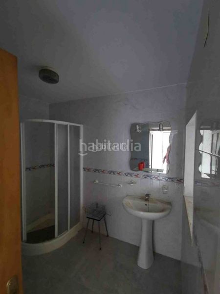 Foto db2e4bda-3b92-4424-a754-64731ebdd82d. Semi detached house in calle granada 1 in Cortes de Baza