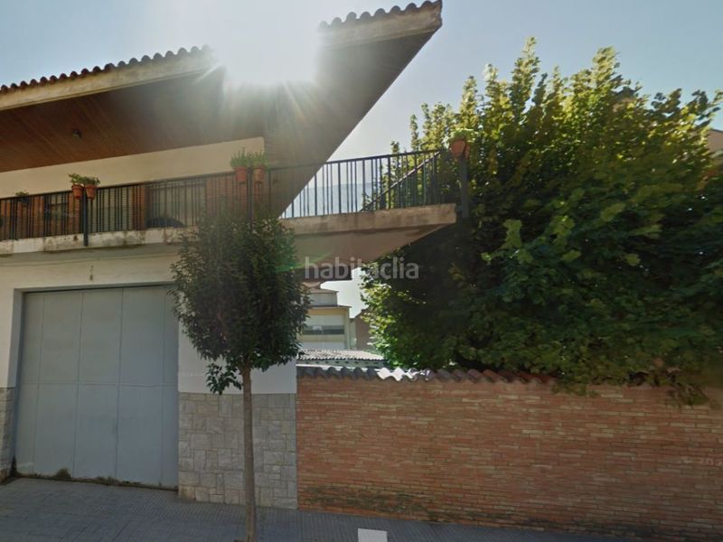 Foto 59efe6e8-b566-4b97-b908-cc2e5ff78606. Casa a carrer fontordera 9 a Tona