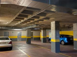 Miete Autoparkplatz in Vía univérsitas nº 30. Barrio de delicias / vía univérsitas