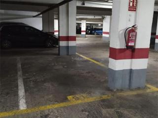 Parking voiture à Calle de maría zambrano 4. Grancasa / calle de maría zambrano