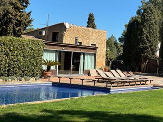 Lloguer Masia a Urbanitzacio mas tomasi dalt -masos 171. ¡bienvenidos a nuestra hermosa masía del siglo xvi