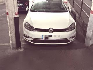 Car parking in Carrer de martí 56. Vila de gràcia / carrer de martí