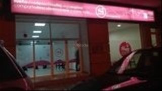 Lloguer Local Comercial a Avenida de la vega 2. Se vende y alquila local comercial 175 m. equipado, 2 desp
